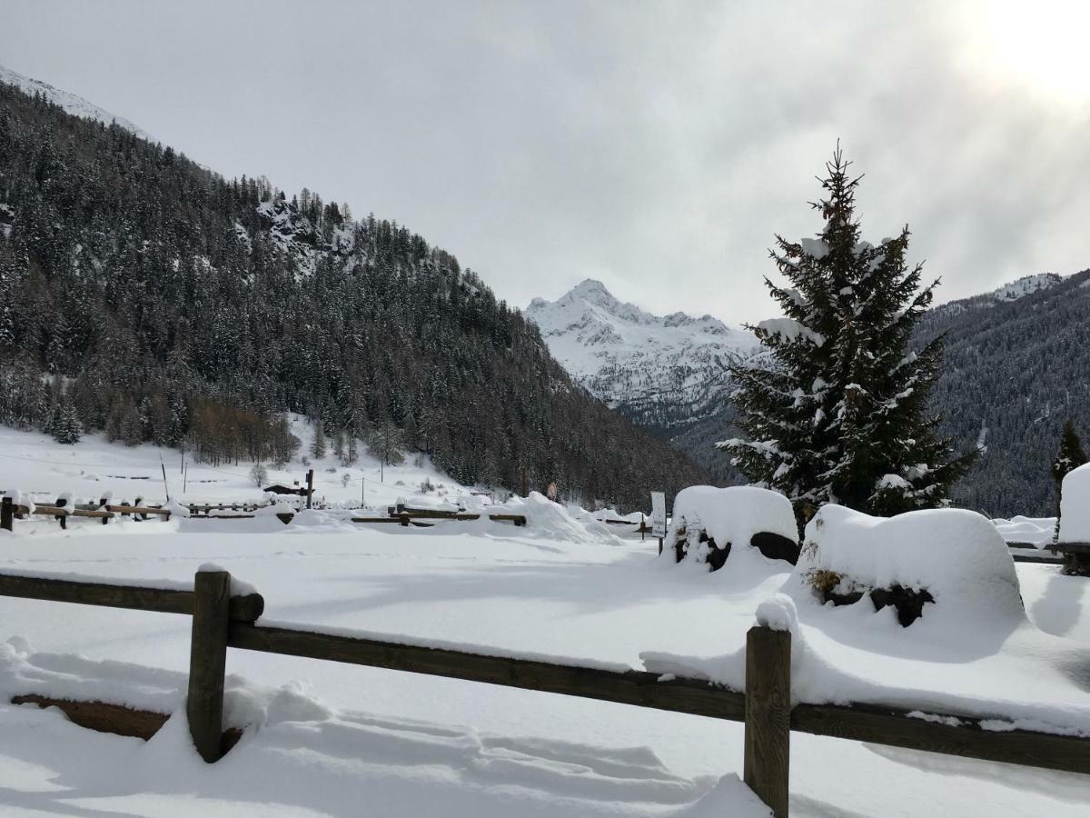 Ferienwohnung Casa Grangeon La Thuile Exterior foto